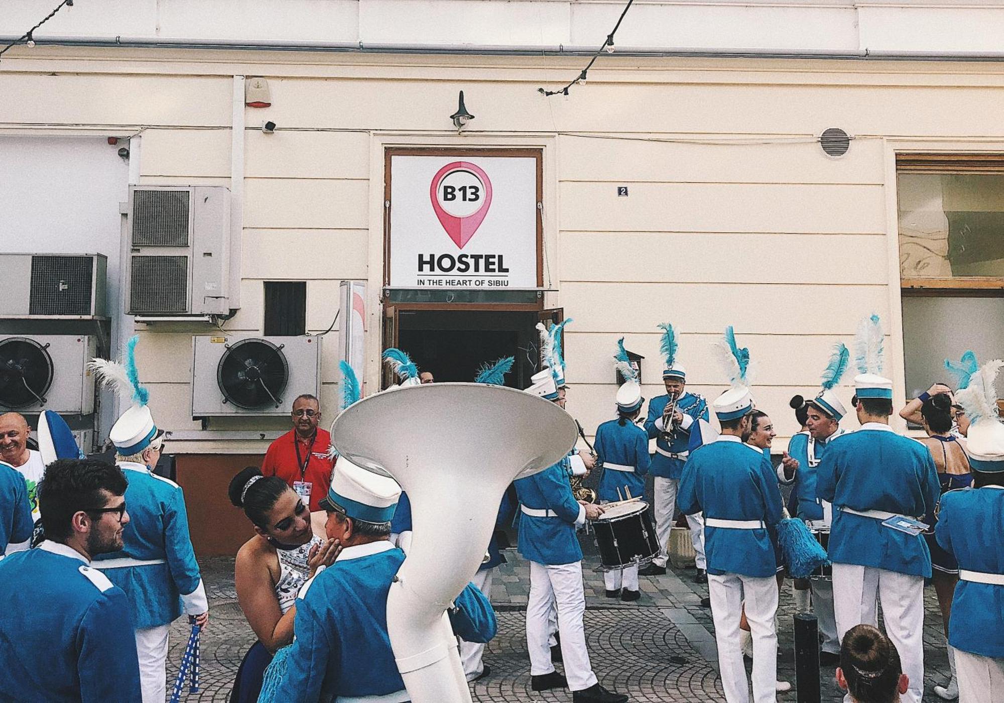 B13 Hostel Sibiu Exteriör bild