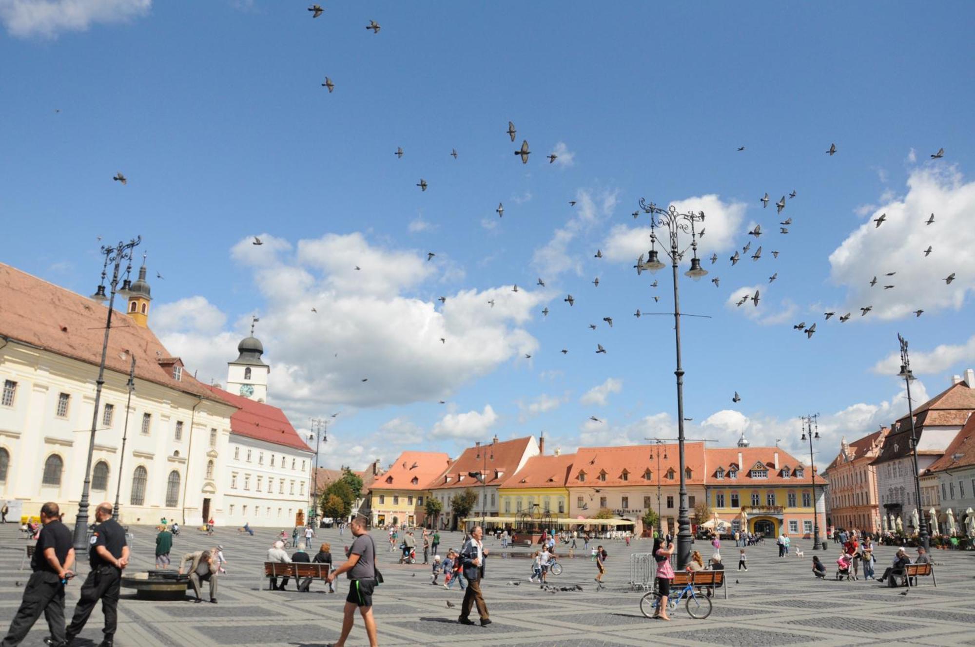 B13 Hostel Sibiu Exteriör bild
