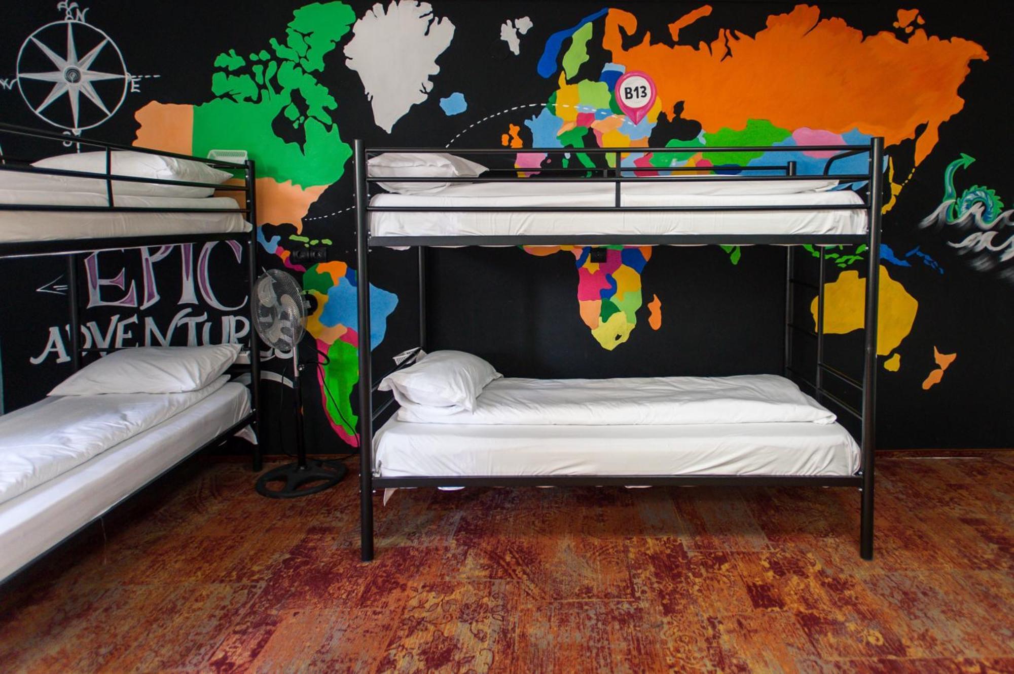 B13 Hostel Sibiu Exteriör bild