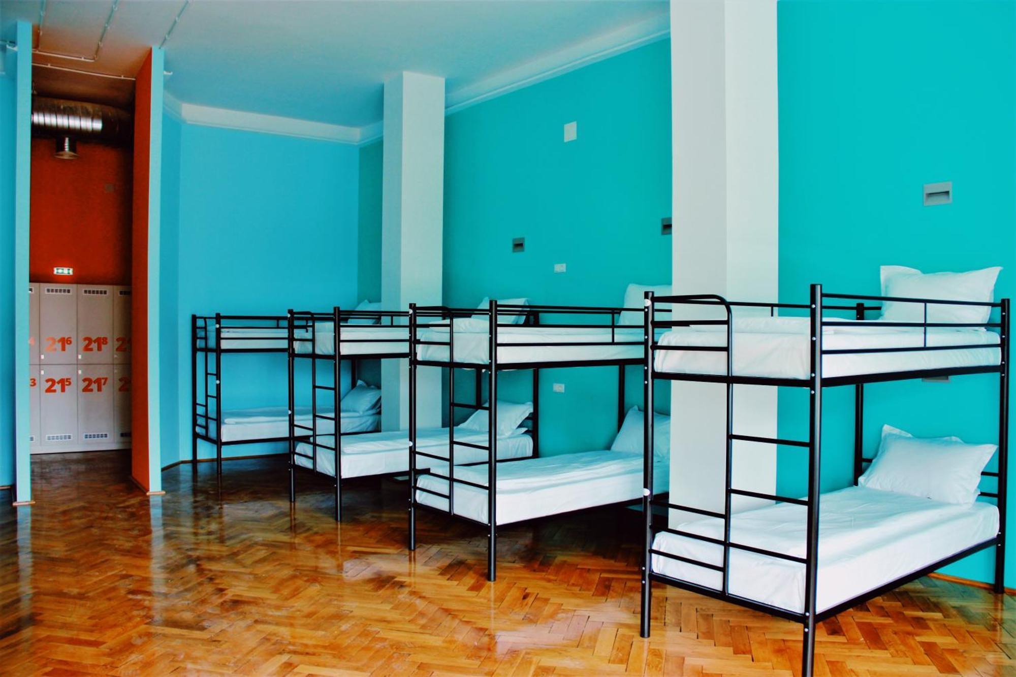 B13 Hostel Sibiu Exteriör bild